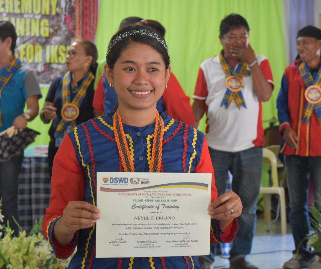 Scene City | Ata-Manobo women graduate