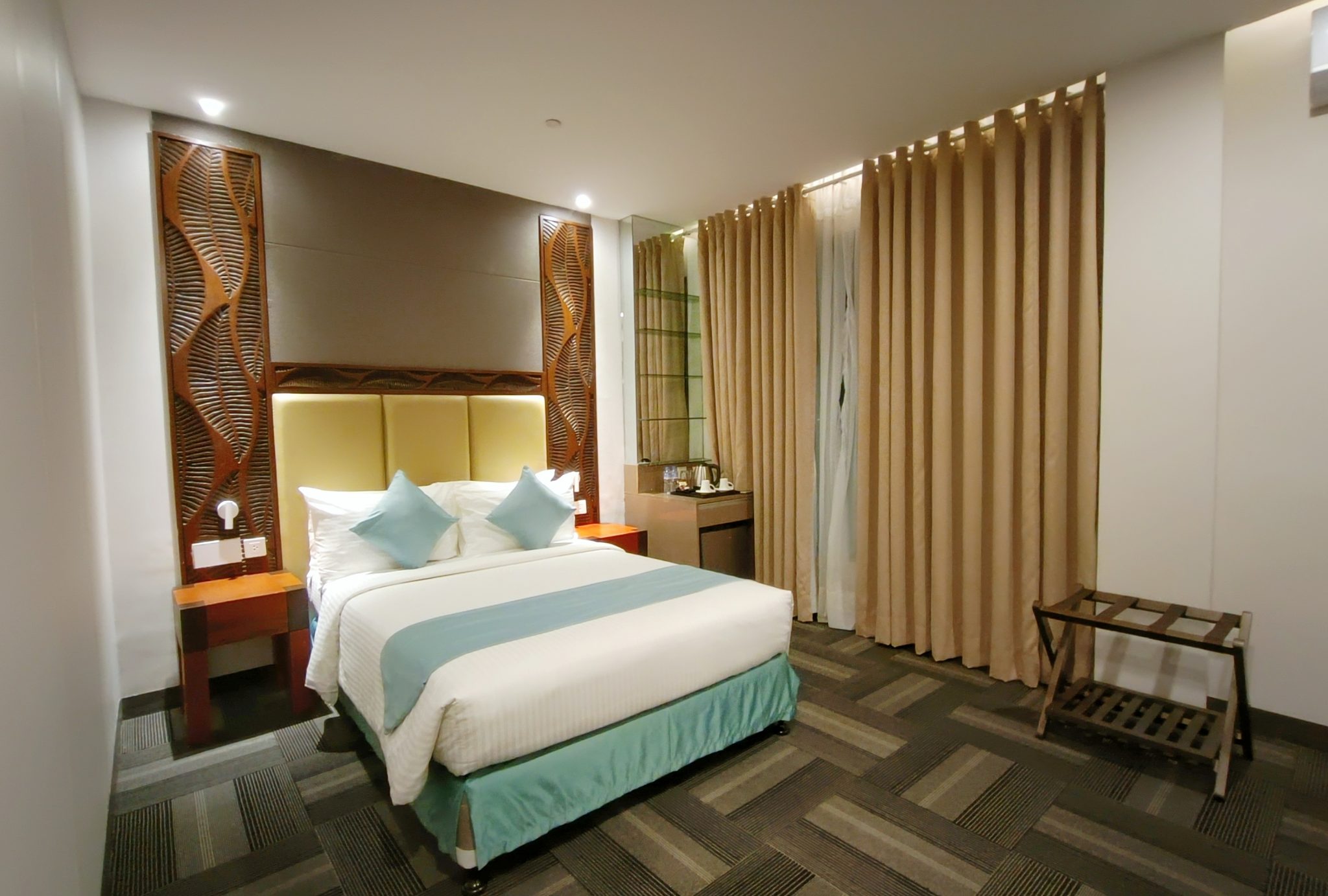 WANDERLUST | Big 8 Hotel opens in Digos City